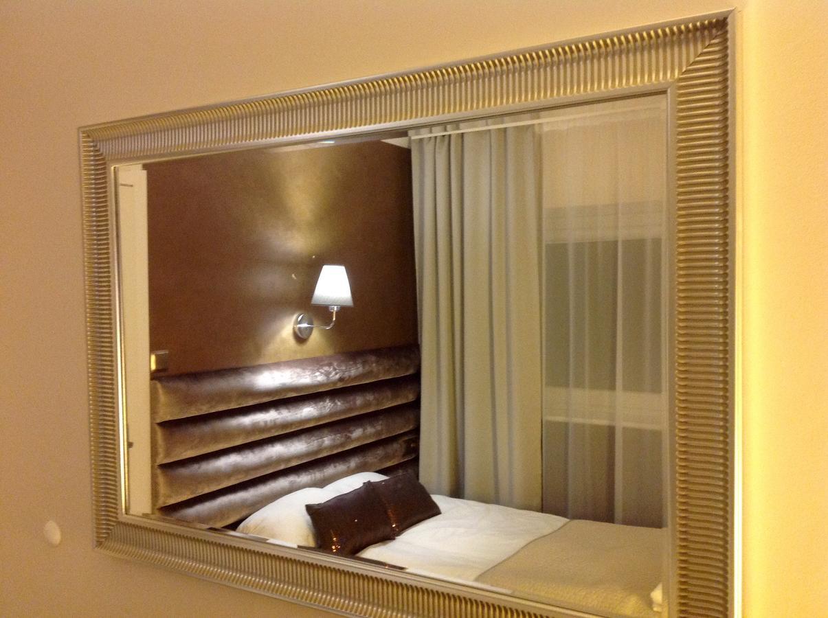Villa 33 Blisko Plazy ソポト エクステリア 写真